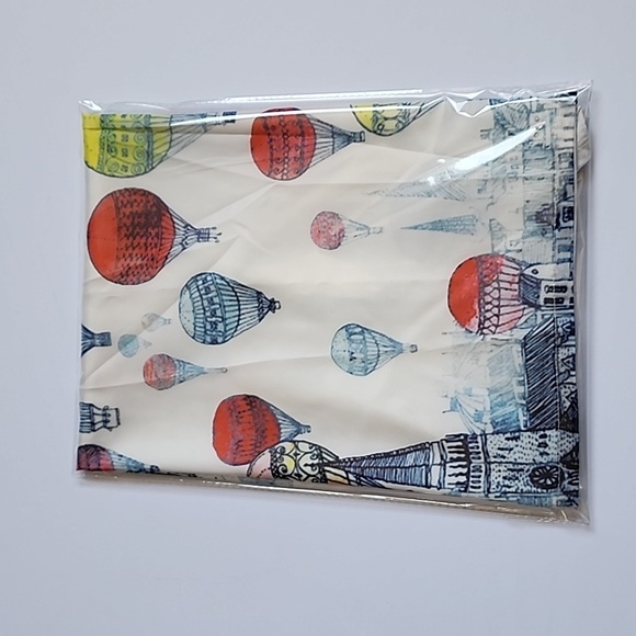 Hot Air Balloon Sheer Tank Top - Picture 5 of 5